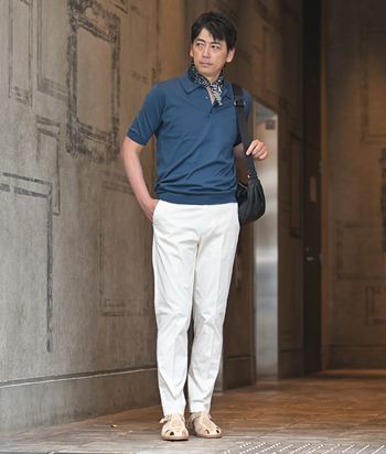 スカーフで差がつく、大人の夏スタイル