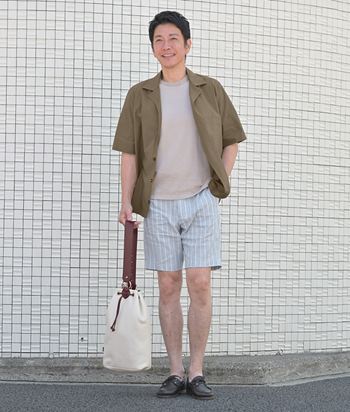 アースカラーで重なる、リッチな大人のショーツ