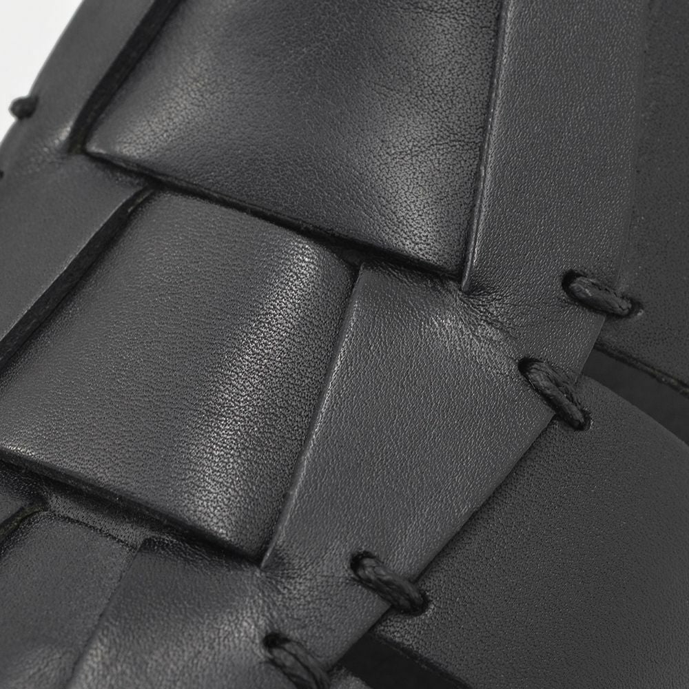 パラブーツPARABOOTブラックオイルドレザーでビーチ対応。グラディエーター系の太編み込みレザーグルカサンダル）ｎ