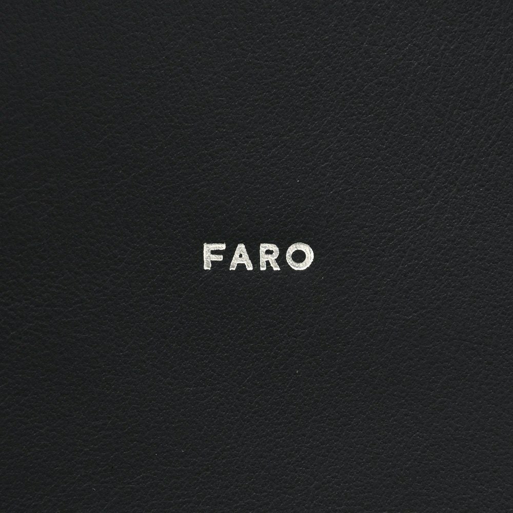 ファーロFARO縦長トートバッグメンズスムースカーフレザーブラック黒マグネット開閉式ブランドロゴデザイン男女兼用肩掛け可能国内正規品でらでら公式ブランド