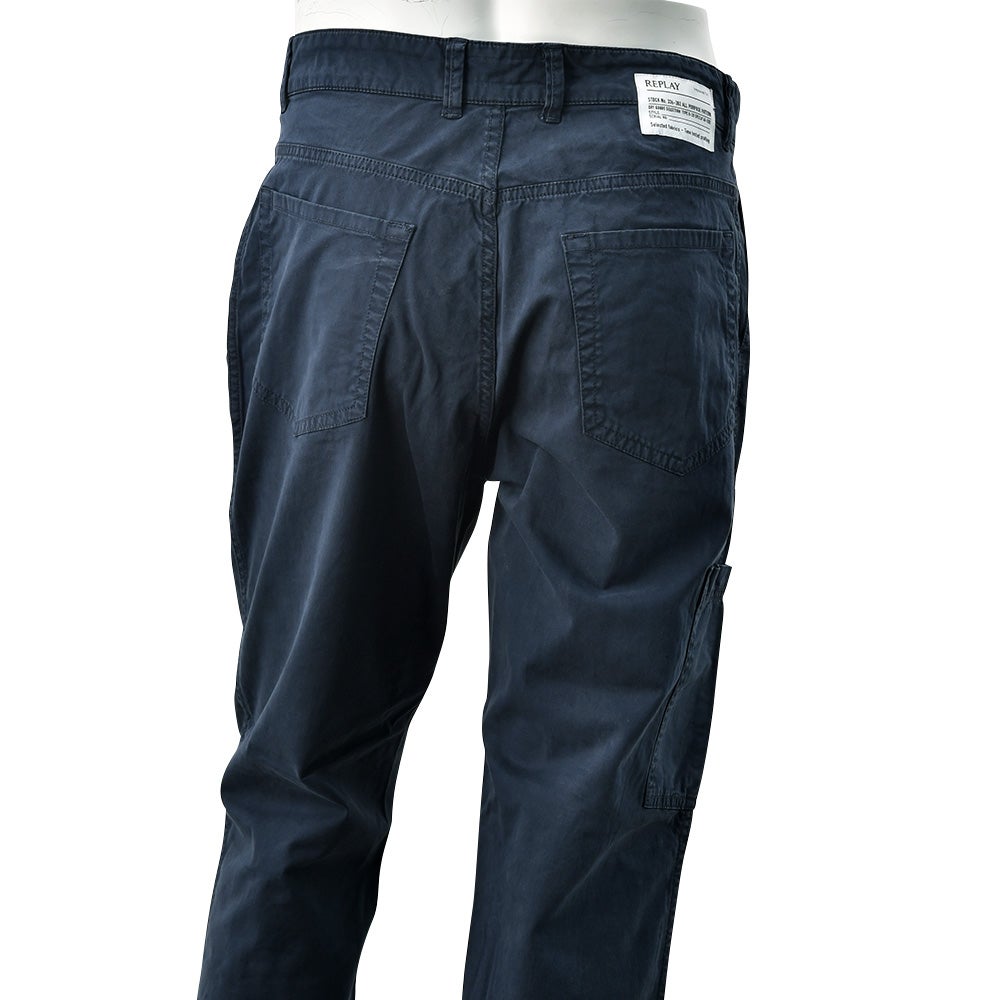 【preSALE!50%off】リプレイREPLAYコットンパンツメンズストレッチツイル生地ウエスト調節可能バックルダークブルーガーメントダイカーペンターパンツレギュラーシルエットカーゴ型ポケット国内正規品でらでら公式ブランド
