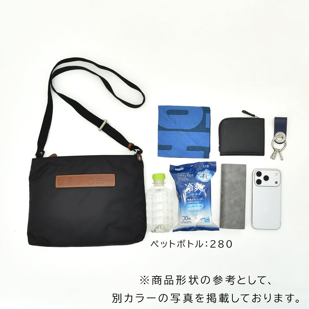 フェリージFelisiショルダーバッグ男女兼用コンパクトポシェット17/17/DSナイロン素材ブラック黒スクエアフォルム調節可能ショルダーコードプレゼント贈り物国内正規品でらでら公式ブランド