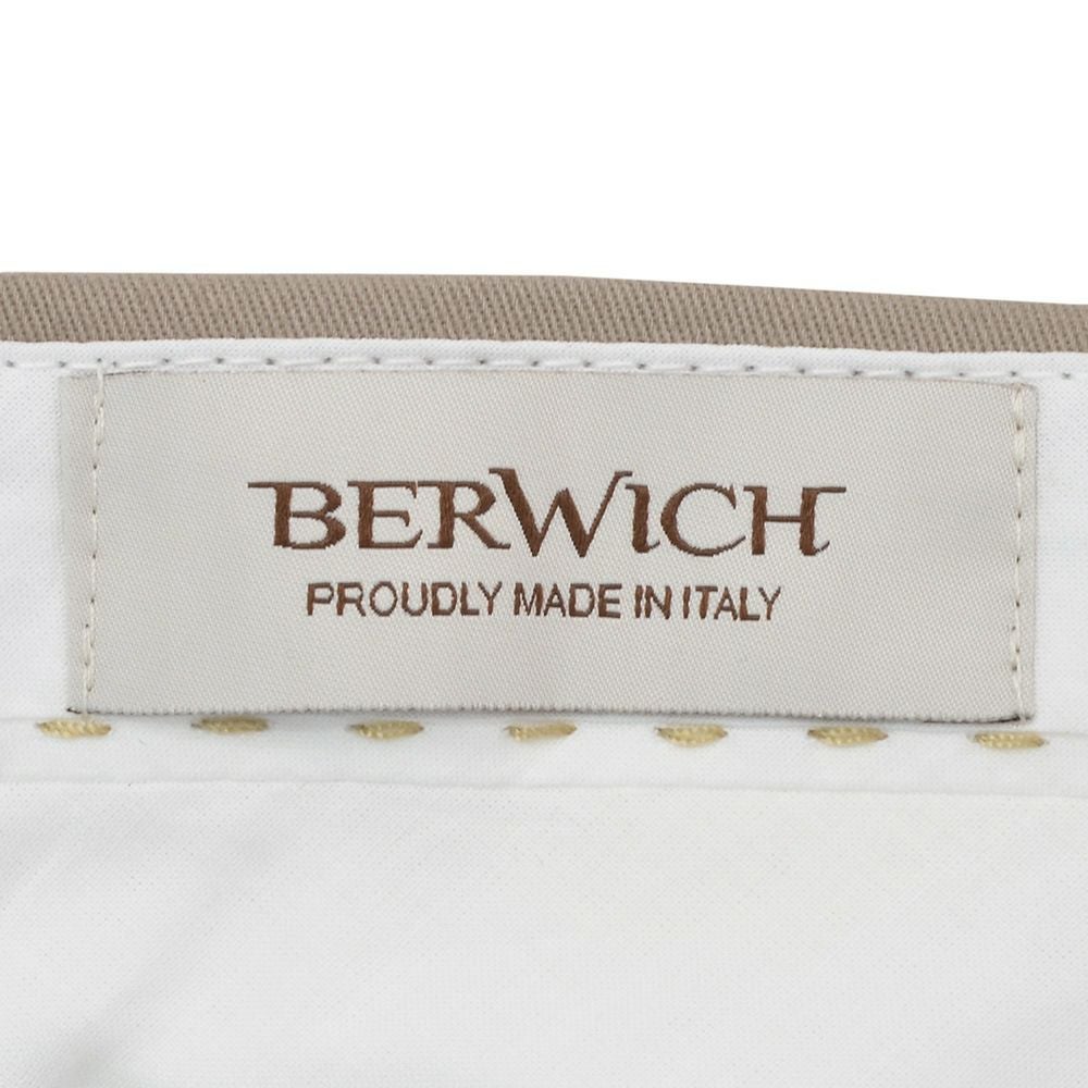 ベルウィッチBERWICHチノスラックスメンズコットンパンツMORELLOモレッロ当店別注ベージュノープリーツ先染めツイル生地スリムテーパード3点留めフロント国内正規品でらでら公式ブランド