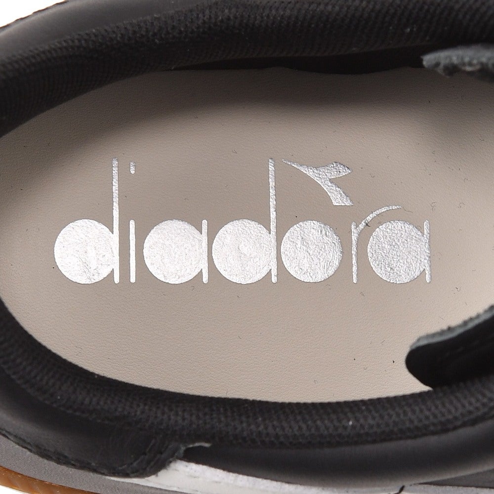 ディアドラDIADORAレザースニーカーメンズインドアシューズTRAINERトレーナーレースアップタイプブラック×ホワイトガムソールフォークドパッチ国内正規品でらでら公式ブランド