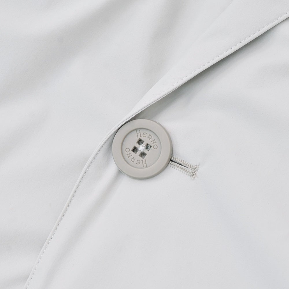 【preSALE!20%off】ヘルノHERNOナイロンジャケットメンズ2つ釦シングルフロント撥水軽量FUNCTIONALWARDROBEアイスグレーストレッチ性GA000179U国内正規品でらでら公式ブランド
