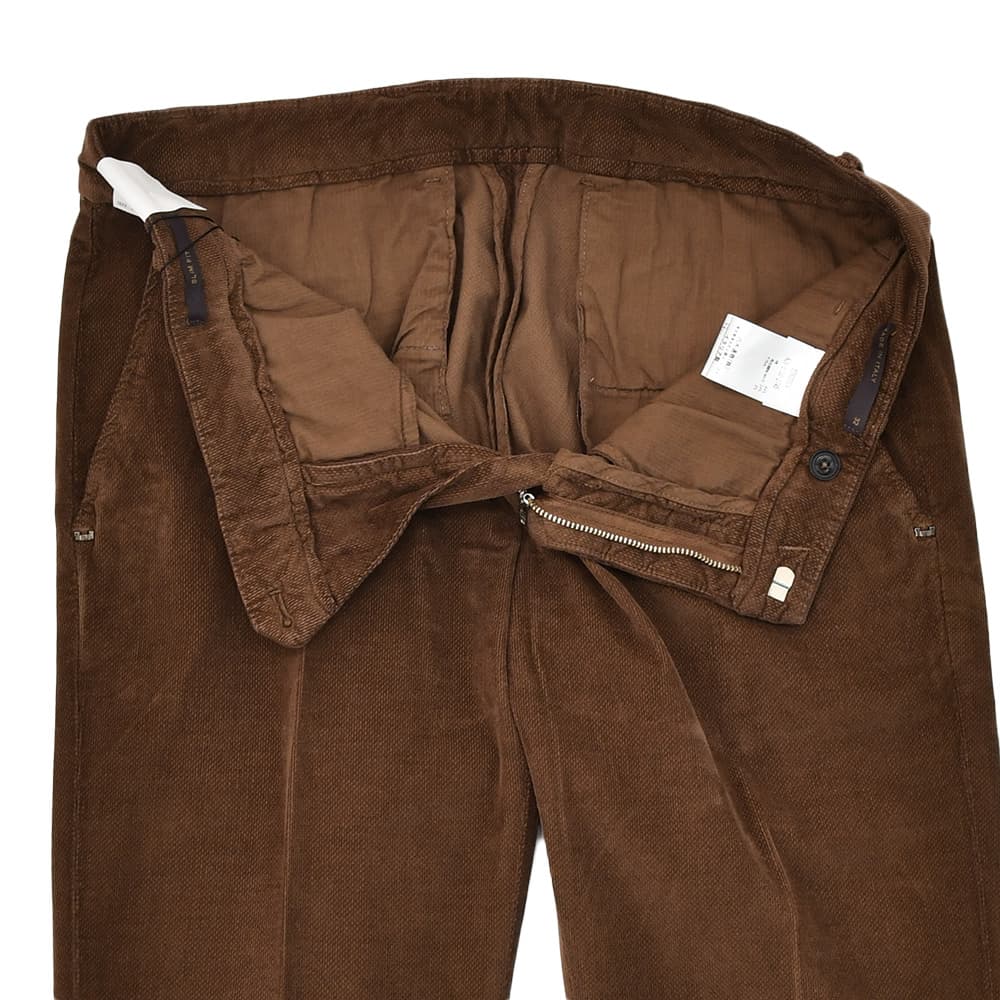 アントレアミENTREAMIS細畝コーデュロイパンツメンズコットンスラックス8188モデルブラウン茶スリムテーパードガーメントダイアイコンパッチ国内正規品でらでら公式ブランド