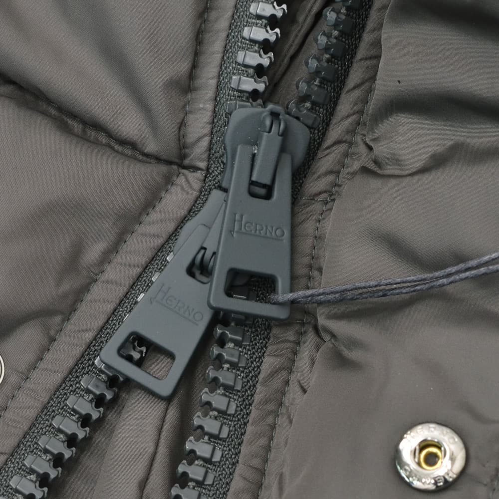 【ファイナルクリアランス20】ヘルノHERNOM-65型ダウンコートメンズダウンジャケットPI0191UPOLAR-TECHポーラテックナイロンシャモニーグレーフーディーアウター撥水国内正規品でらでら公式ブランド