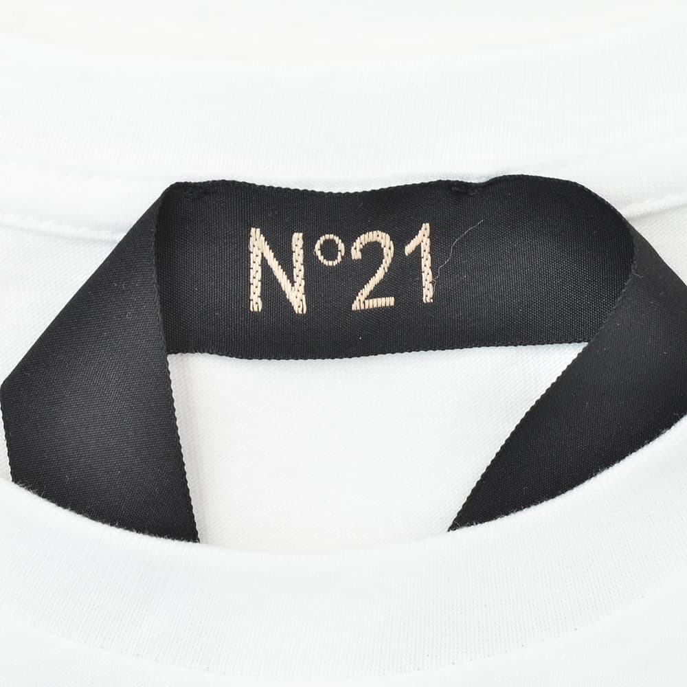 ヌメロヴェントゥーノN°21半袖TシャツメンズクルーネックカットソーF051-6328コットンジャージーホワイト白ブランドロゴプリントレギュラーフィット国内正規品でらでら公式ブランド