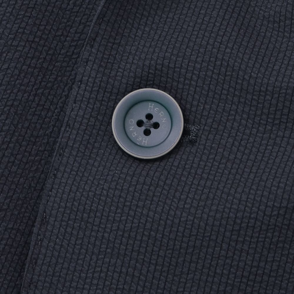 【preSALE!20%off】ヘルノHERNOカジュアルジャケットメンズ2つ釦シングルフロントストレッチシアサッカー生地ネイビー紺細幅ラペルGA000192U軽量国内正規品でらでら公式ブランド
