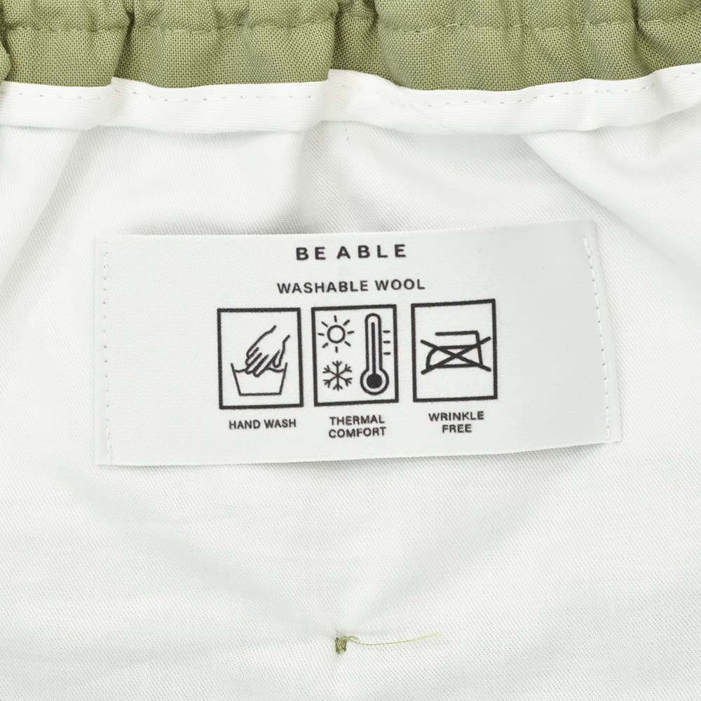 【ポイント8倍3/269:59まで】ビーエイブルBEABLEイージースラックスメンズ1プリーツテーパードパンツDOMINIQUEドミニクテクノウールオリーブシャーリング仕様ウォッシャブル国内正規品でらでら公式ブランド