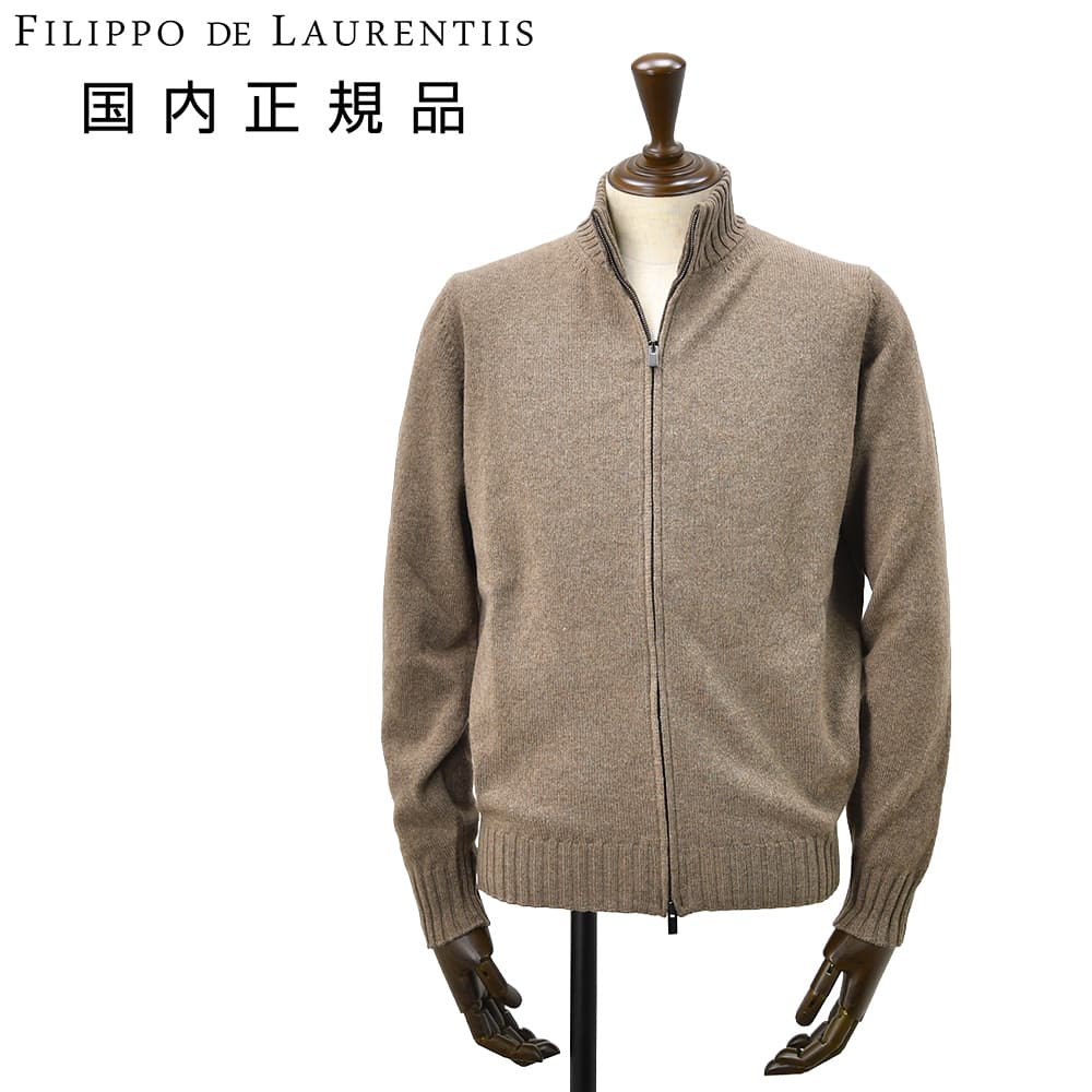 FILIPPO DE LAURENTIIS（フィリッポ デ ローレンティス）ウールカシミヤ 7ゲージ ドライバーズニット（モカブラウン・税込56,100円） - グレージュコーデに深みと温もりを添える上品ドライバーズニット